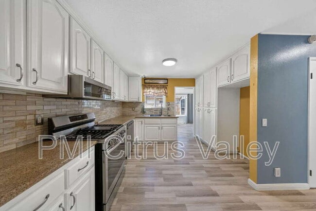 Building Photo - 15354 Black Shadow Dr