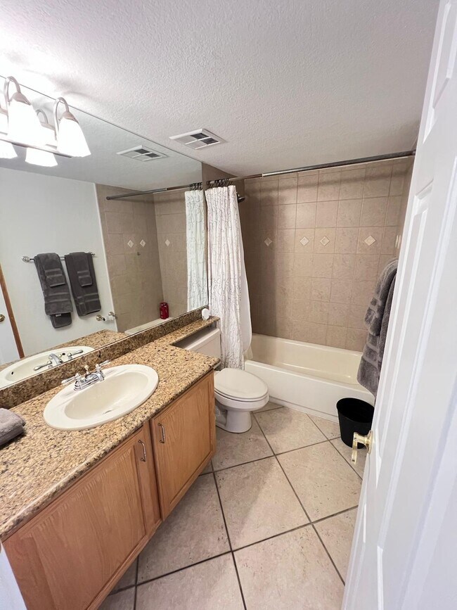 Building Photo - 1501 E Broward Blvd