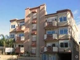 Building Photo - Luxurious condo with top of the line appli...