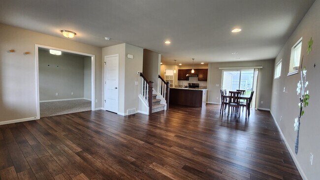 Building Photo - 9359 Highland Gate Way