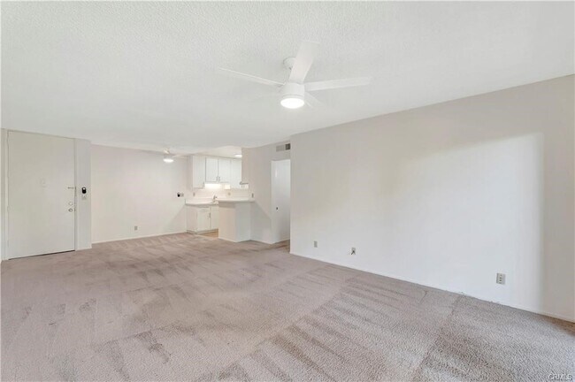 Building Photo - 564 N Bellflower Blvd