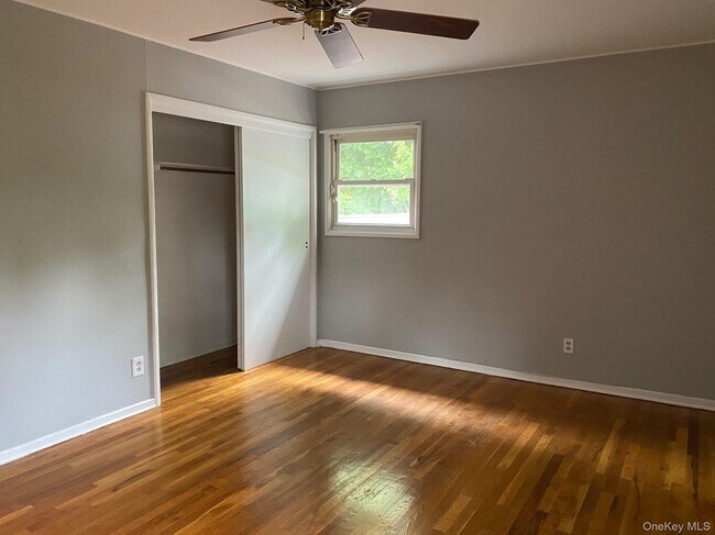 Building Photo - 23 Duncan Ln