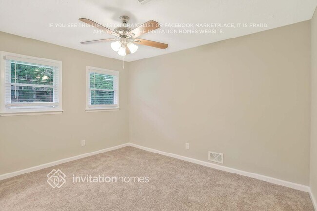 Building Photo - 590 Kenridge Cir