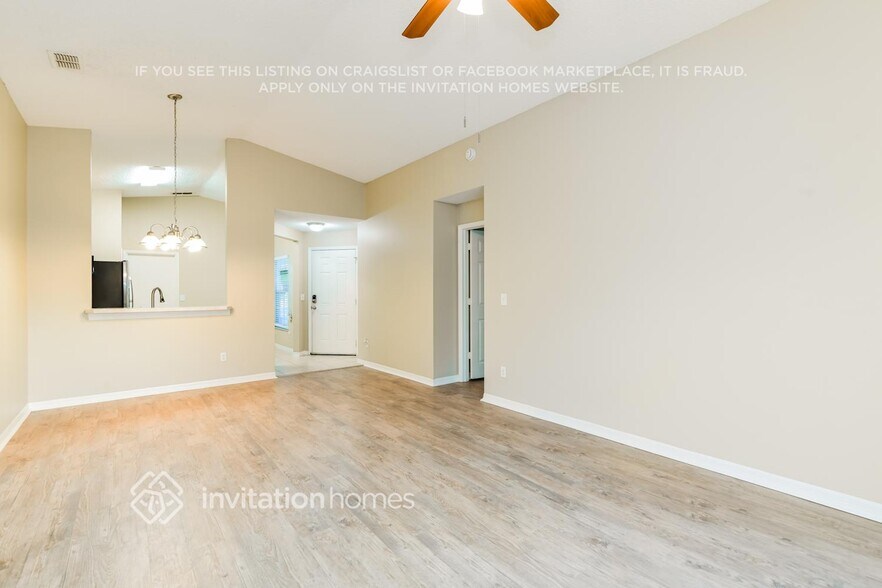 Building Photo - 1514 Oak Hill Trail