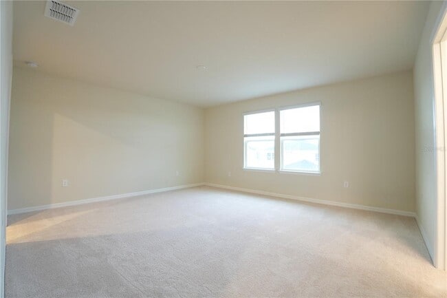 Building Photo - 268 Summer Pne St