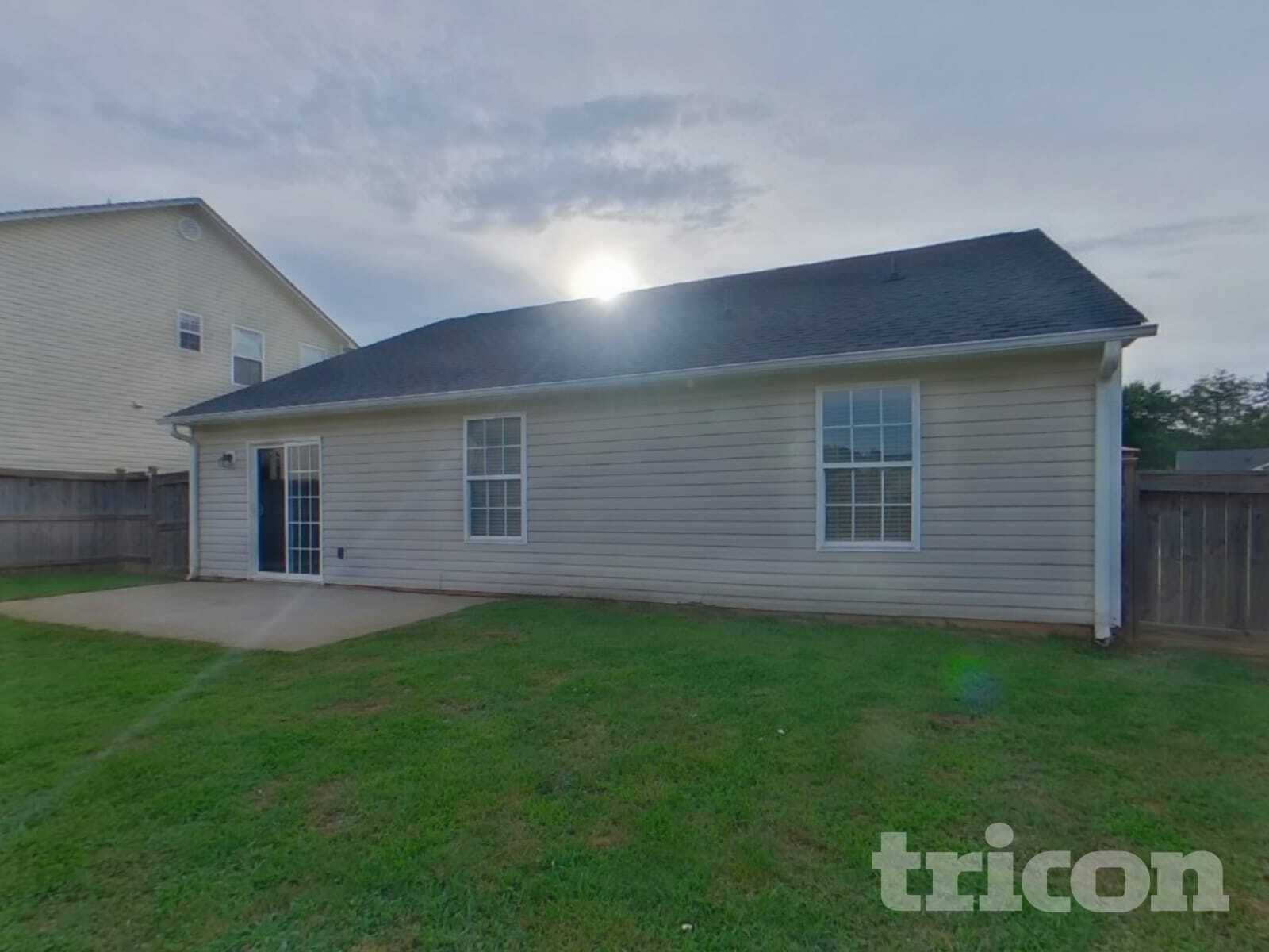 Building Photo - 519 Barn Swallow Dr