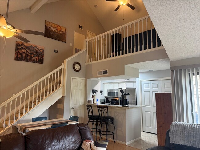 Building Photo - 2300 Old Spanish Trl