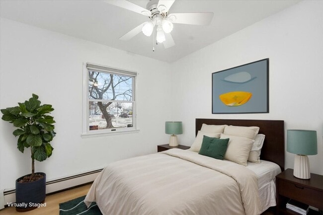 Building Photo - 52 Markham Rd