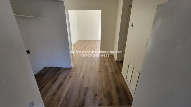 Building Photo - 451-32 1/8 32 1/8 Rd