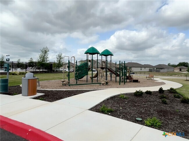 Building Photo - 2436 Hunter Peak