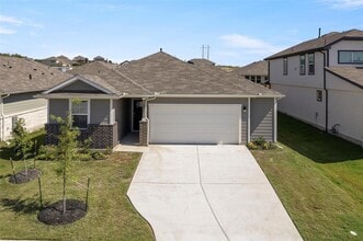 Building Photo - 224 Kickapoo Ln