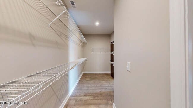 Building Photo - 212 Education Wy