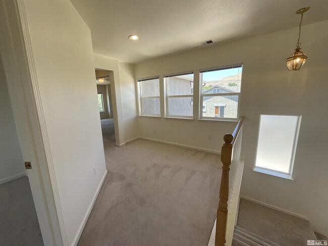 Building Photo - 5707 Rainier Peak Dr