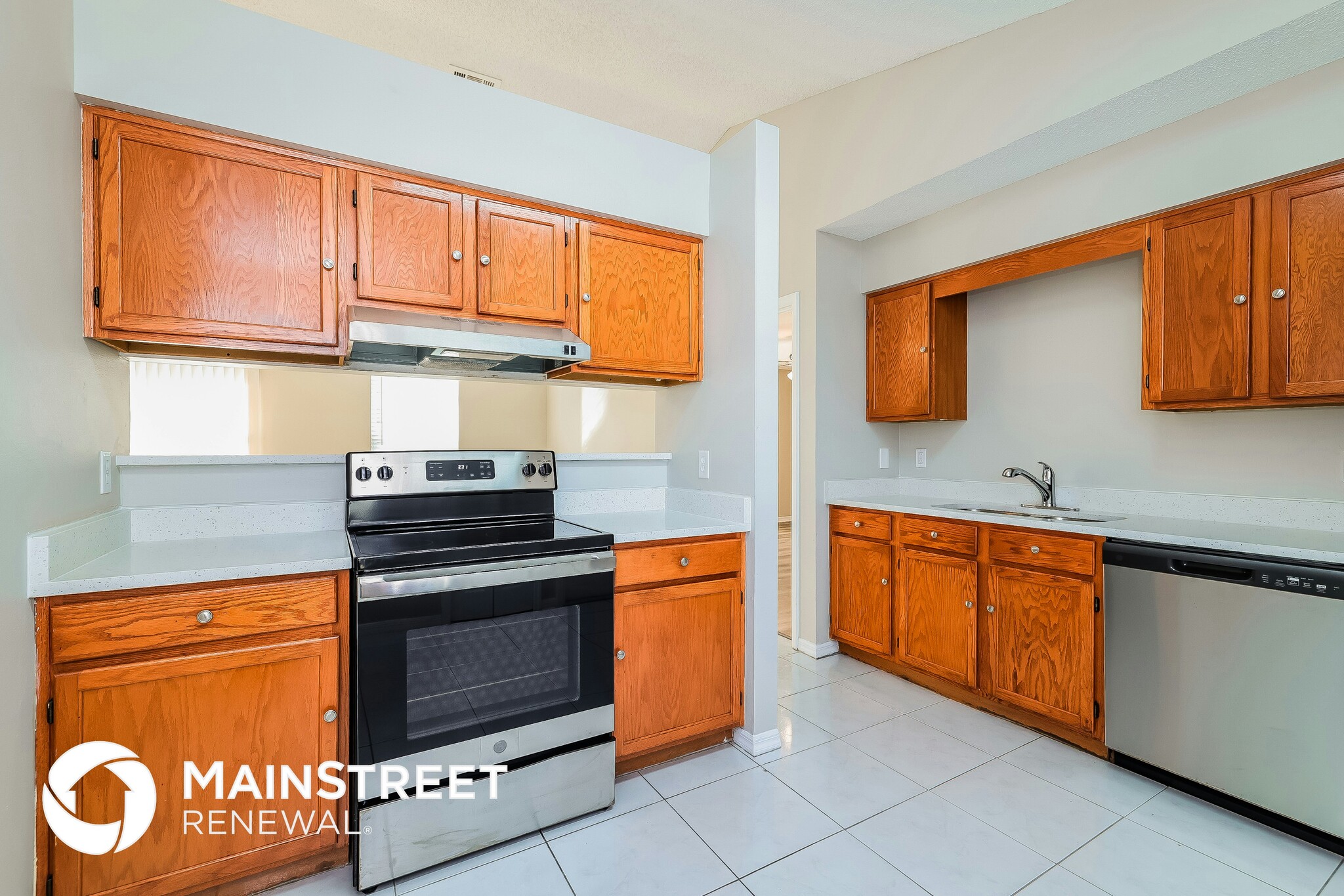 Building Photo - 657 Koala Ct