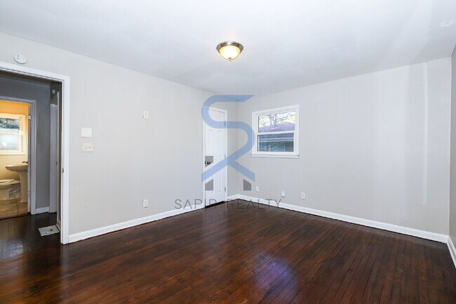 Building Photo - Move in before December 15th and choose your reward: a $250 Amazon Gift Card or a 55 Smart TV!