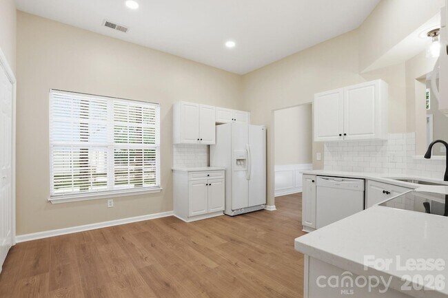 Building Photo - 13114 Woodland Farm Dr