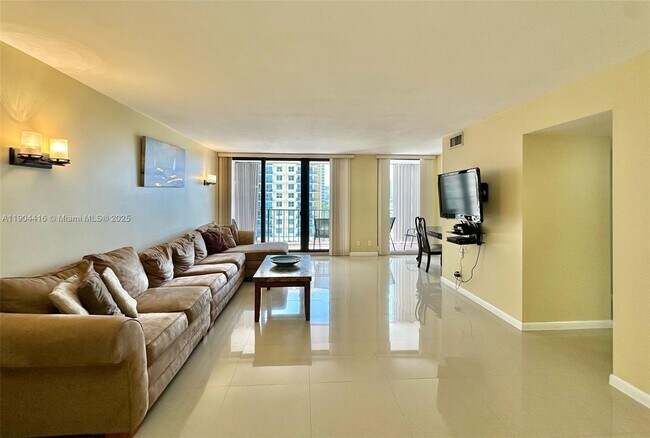 Building Photo - 2401 S Ocean Dr