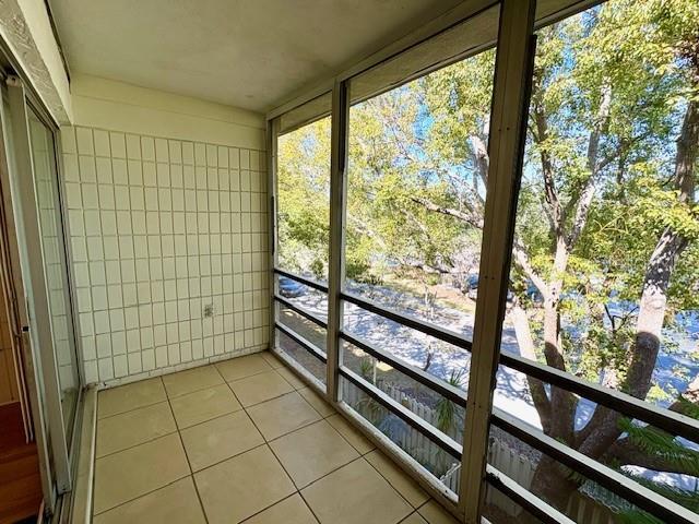 Building Photo - 2302 S Manhattan Ave