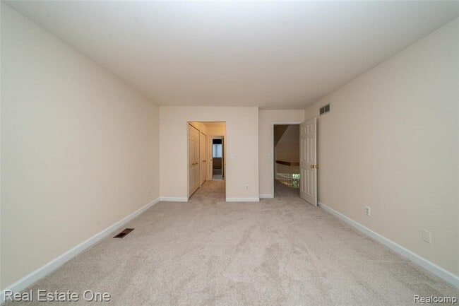 Building Photo - 37412 Legends Trail Dr