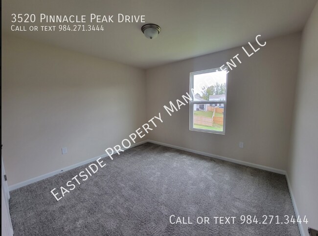 Building Photo - 3520 Pinnacle Peak Dr