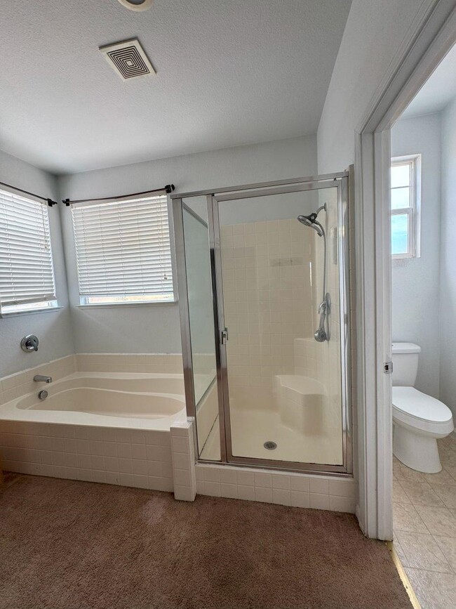 Building Photo - 645 Rockspray Cir