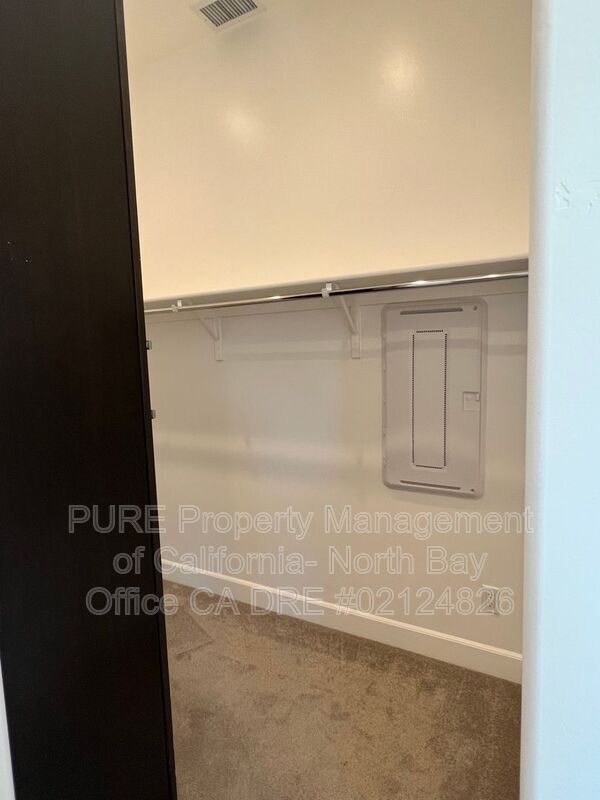 Building Photo - 1167 Mark West Springs Rd