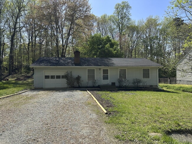Primary Photo - Charming 3-Bedroom 2-Bathroom Haven with F...