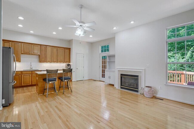 Building Photo - 6502 Trask Terrace