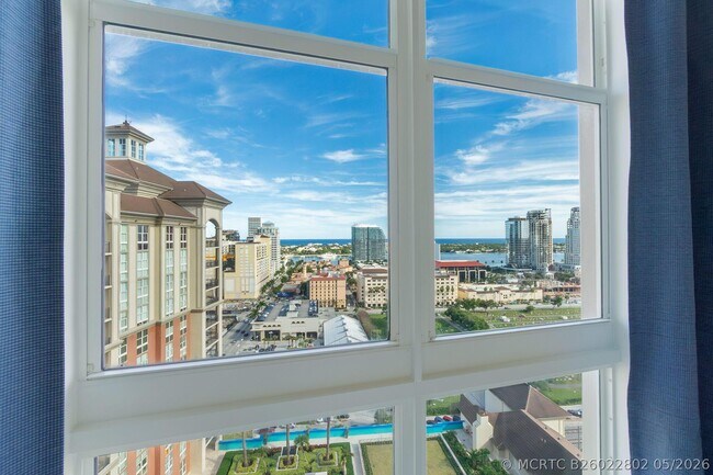 Building Photo - 550 Okeechobee Blvd