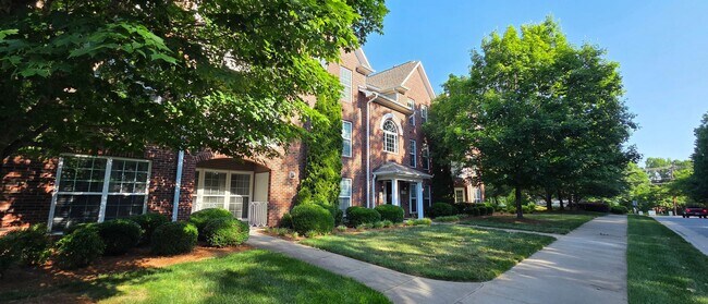 Building Photo - 130 Shallowford Reserve Dr