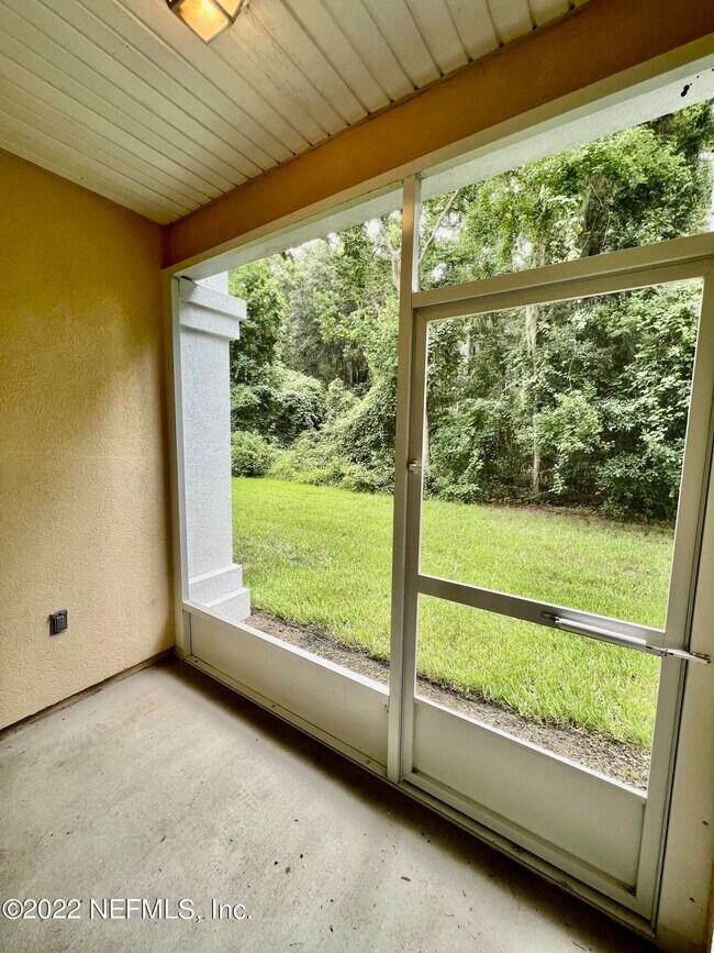 Building Photo - 4990 Key Lime Dr