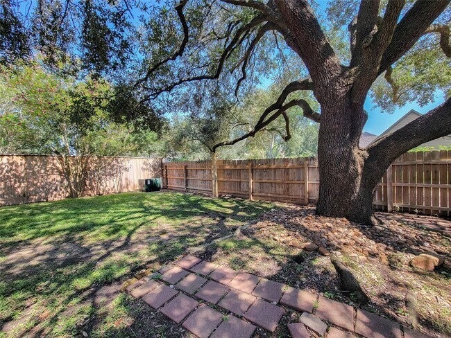 Building Photo - 20506 Laverton Dr