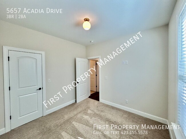 Building Photo - 5657 Acadia Dr