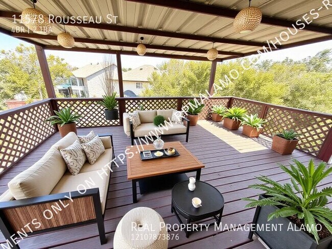 Building Photo - 11578 Rousseau St