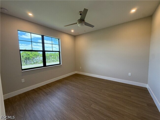 Building Photo - 9912 Portofino Vineyards Dr