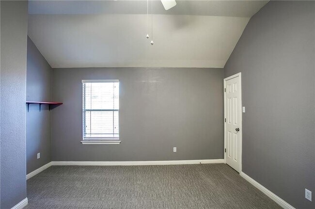 Building Photo - 3748 Turetella Dr