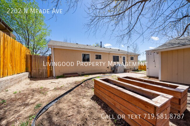 Building Photo - 2202 N Meade Ave
