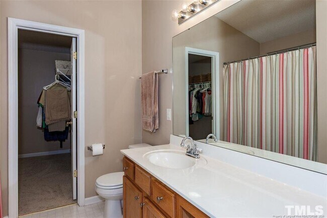 Building Photo - 109 Chilmark Ridge Dr