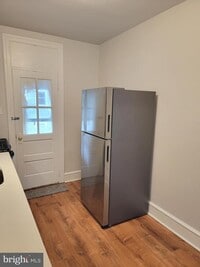 Building Photo - 56 E Spring Ave