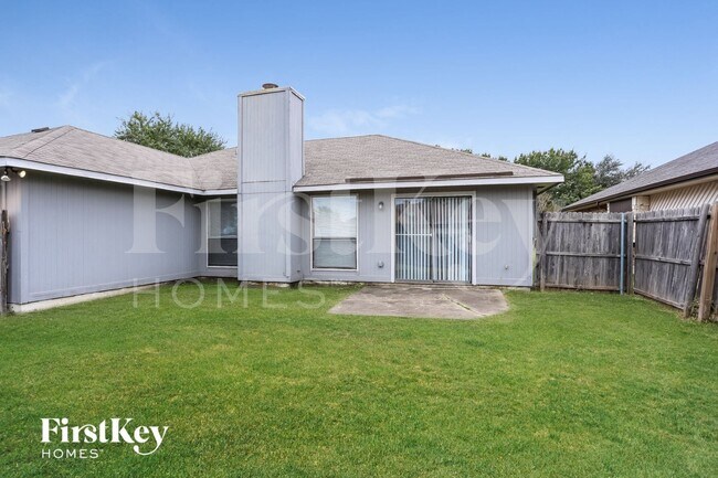 Building Photo - 1269 Roan Dr