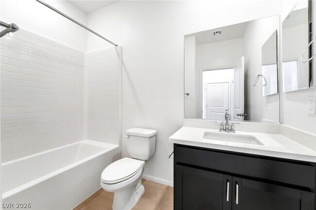 Building Photo - 351 Cymbal Pl