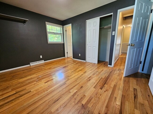 Building Photo - Spacious SE Denver Ranch - Virginia Villag...