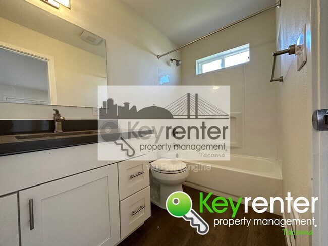 Building Photo - 1435 E 32nd St