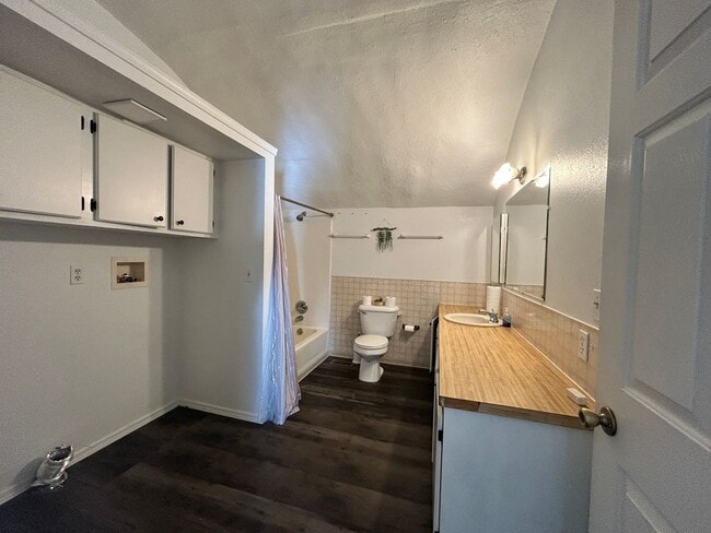 Building Photo - 576 3 Skalkaho Hwy