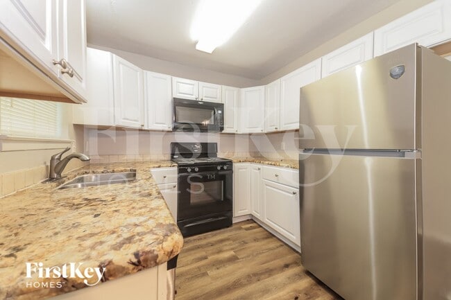 Building Photo - 101 Sesame Dr