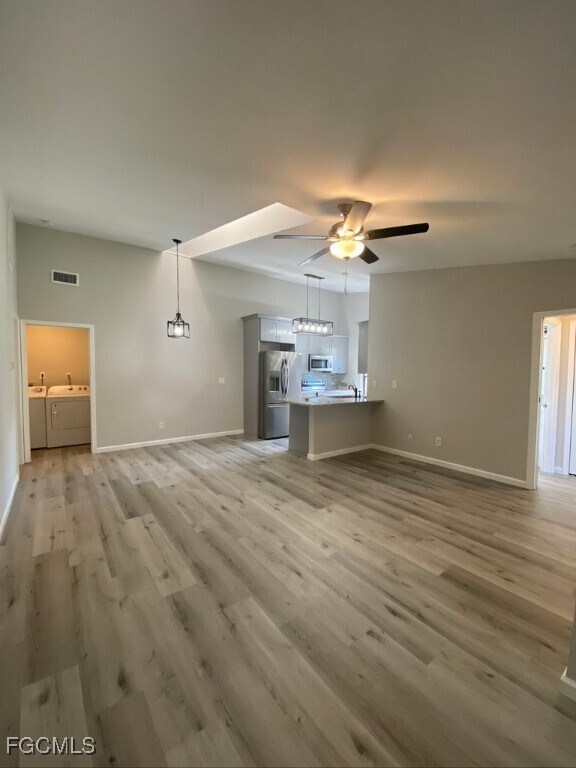 Building Photo - 5113 SW 15th Pl