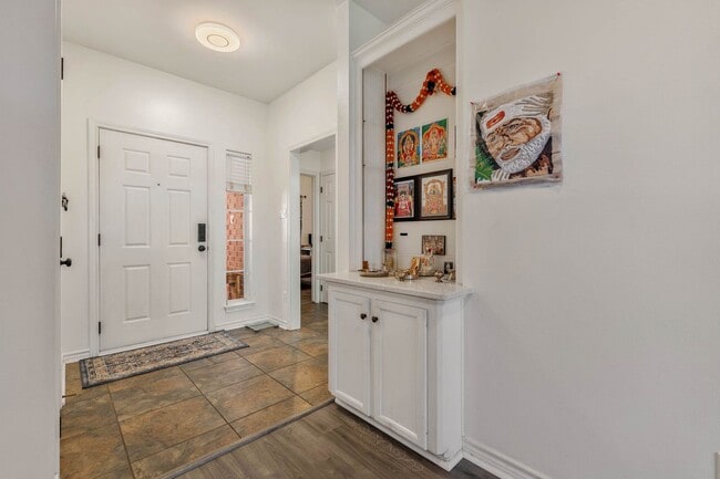 Building Photo - Beautiful 3/2 House in Edelweiss Estates! ...