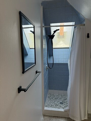 Building Photo - 39 Garden St