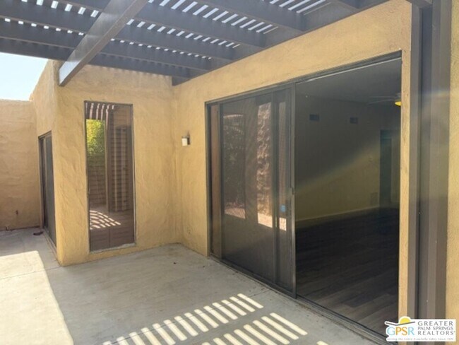Building Photo - 4850 N Winners Cir