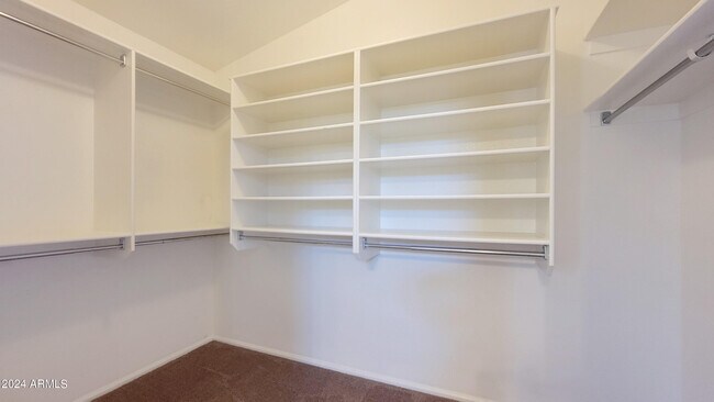 Building Photo - 5325 N 124th Ave